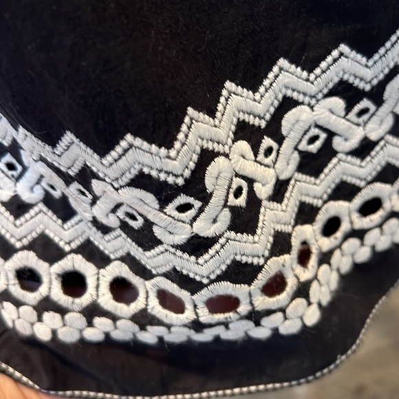 Max studio black with white lace size L - Picture 5 of 9